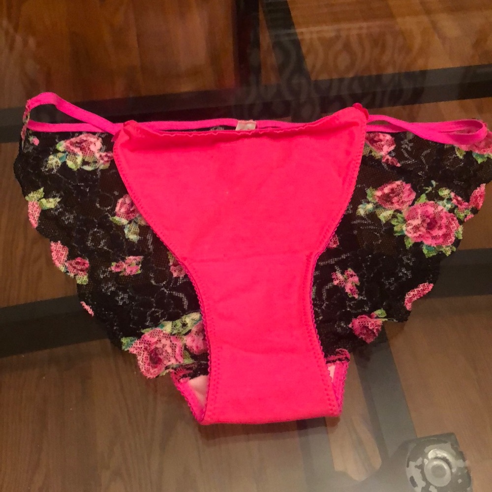 Pink by Victoria’s Secret extra low rise bikini